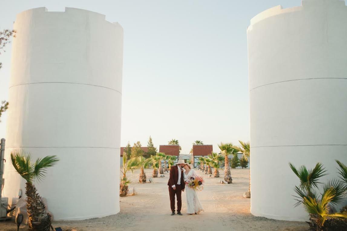 The Castle House Estate Hotell Joshua Tree Eksteriør bilde